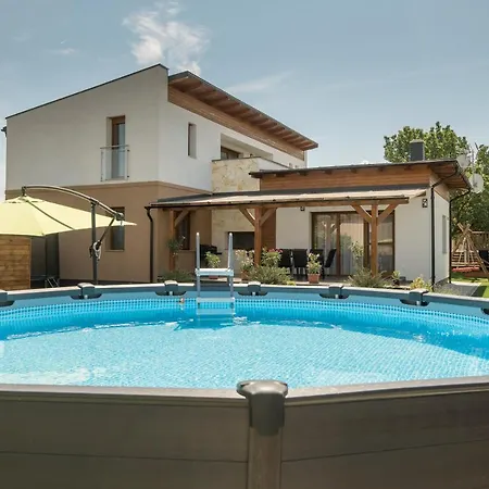 Villa Eszterhaz Balatonkeresztúr